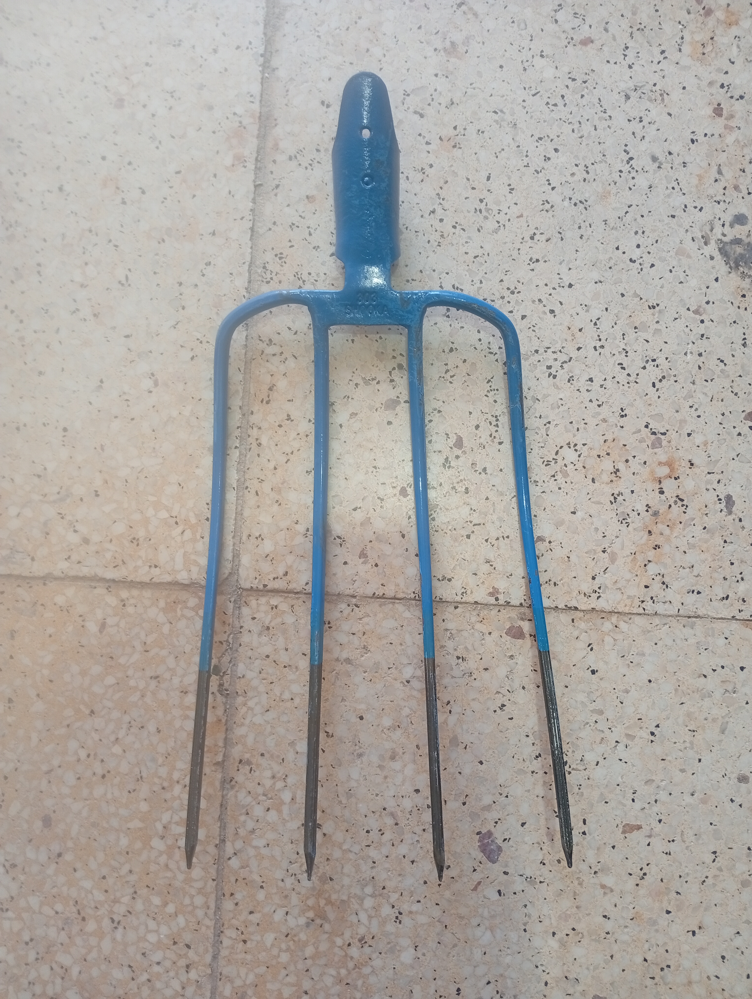 چهار شاخ فولادی شوکا ( چهار دنده کشاورزی )