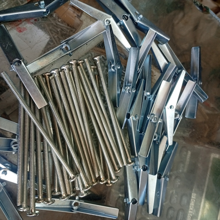 پیچ پروانه ای ( اسپرینگ ) ( پیچ ۱۰ وپروانه۸ سانت)